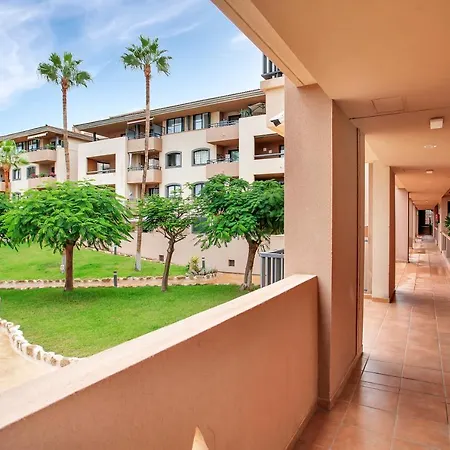 El Paraiso, Beautiful Swimming Pool With Ocean View, Parking, Fiber Διαμέρισμα *